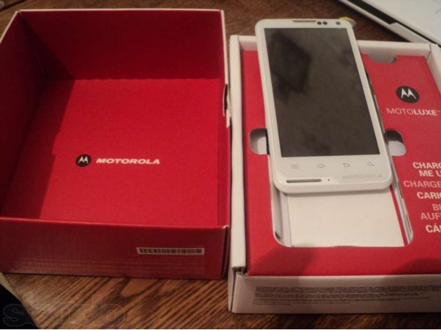 ПРОДАМ смартфон Motorola MOTOLUXS в упаковке в городе Белгород, фото 3, Мобильные телефоны