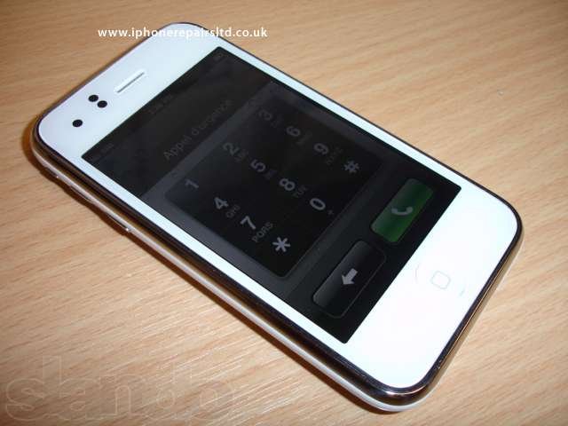 Apple Iphone 3 GS White 2012 в городе Северодвинск, фото 1, стоимость: 9 500 руб.