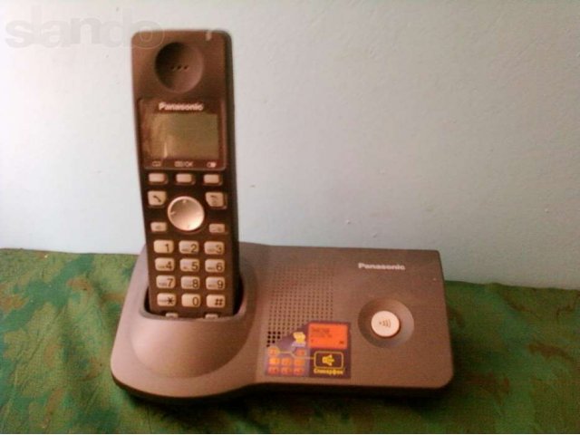 Радиотелефон в городе Братск, фото 1, стоимость: 600 руб.