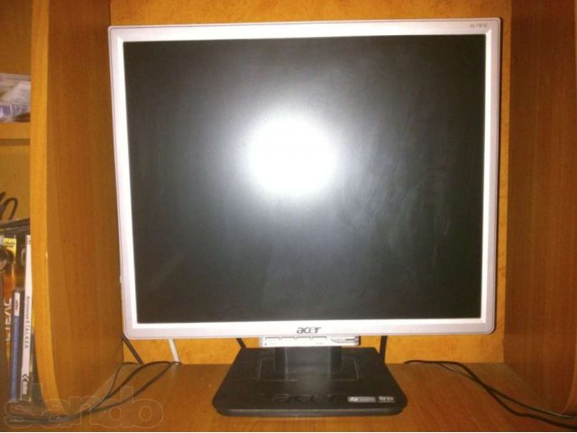 Продам компьютер ASUS с ж/к дисплеем acer в городе Чита, фото 1, Настольные компьютеры