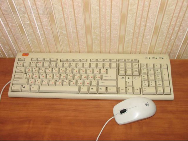 продам клавиатуру + мышь 300 руб в городе Тюмень, фото 1, стоимость: 300 руб.
