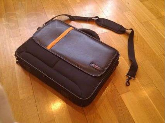Продам ударо-прочный портфель для ноутбука в городе Казань, фото 1, Татарстан