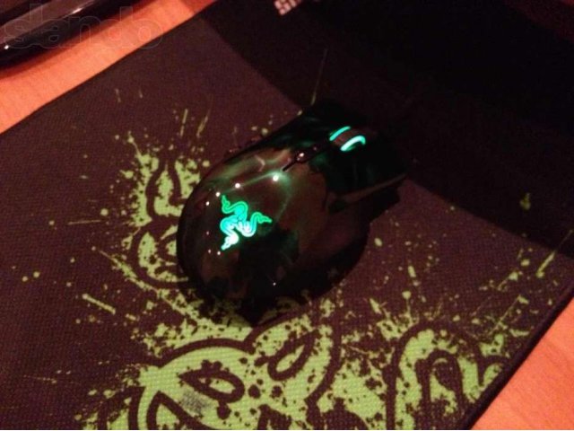 Игровая мышь Razer Naga Hex в городе Сургут, фото 1, Ханты-Мансийский автономный округ