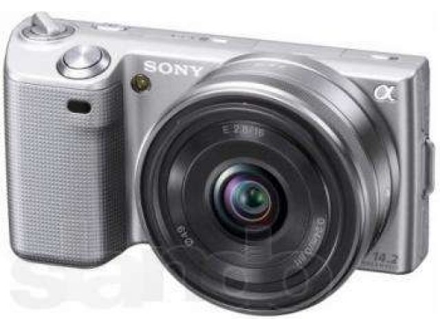 Sony NEX-5A Kit 16 (серебристый) в городе Рязань, фото 1, стоимость: 12 500 руб.