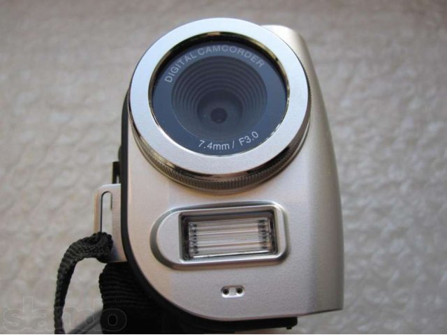Цифровая FULL HD видеокамера Aiptek T8Pro в городе Тверь, фото 3, стоимость: 3 000 руб.