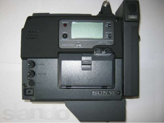 На камерный видеомагнитофон Sony PVV-3P новый в городе Смоленск, фото 1, Видеокамеры