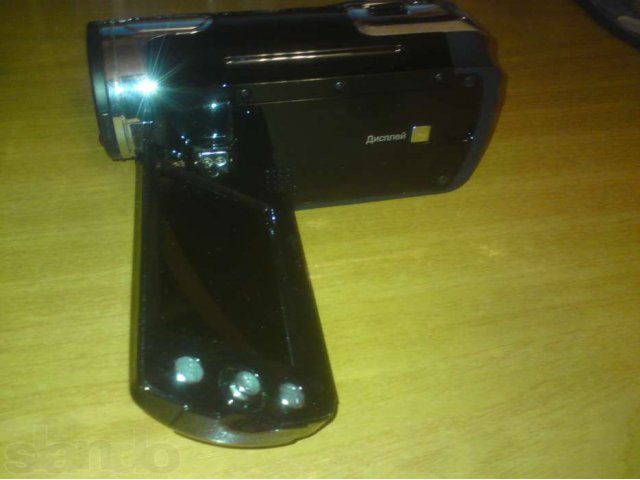 Продам видео камеру в городе Псков, фото 2, стоимость: 3 000 руб.