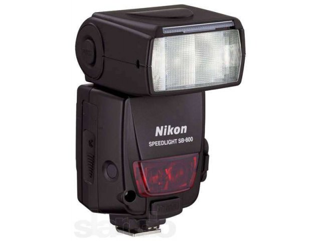 Прфессиональная фотовспышка Nikon Speedlight SB-800. в городе Киров, фото 1, стоимость: 6 000 руб.