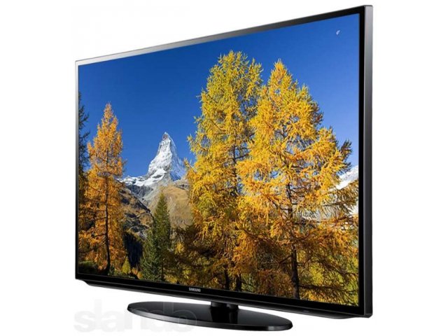 ПРОДАМ LED телевизор Samsung UE40EH5000, гарантия до 06.2014 в городе Кировград, фото 1, стоимость: 17 000 руб.