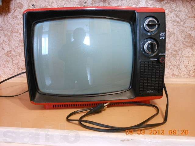 Продам ч/б телевизор Орланд, диаг. 29 см , перекл.диапазонов,от сети в городе Рыбинск, фото 1, стоимость: 800 руб.