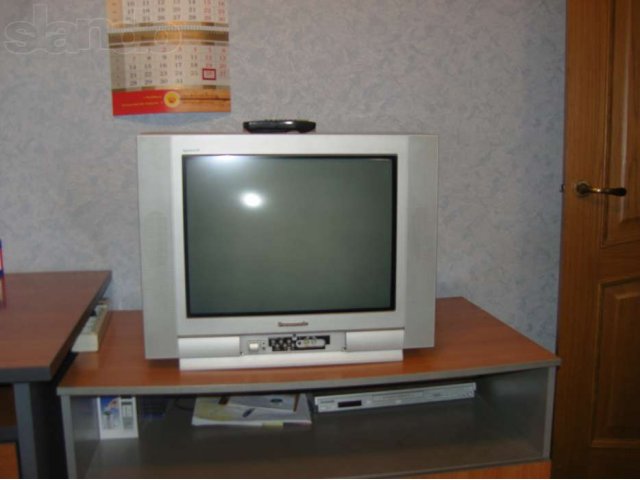 Телевизор с плоским экраном Панасоник в городе Челябинск, фото 1, стоимость: 2 250 руб.