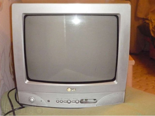 продам телевизор срочно в городе Вологда, фото 1, стоимость: 2 400 руб.
