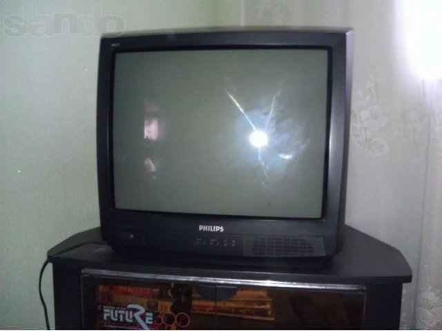 Телевизор ростов на дону цена. Телевизор Филипс 51 см. Телевизор кинескоп Филипс 51см. Телевизор Филлипс диагональ 51 см. Телевизор Philips 1998 года 51 см.