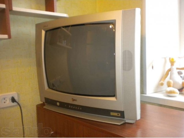 продам телевизор в городе Губкин, фото 1, Телевизоры, плазменные панели, проекторы