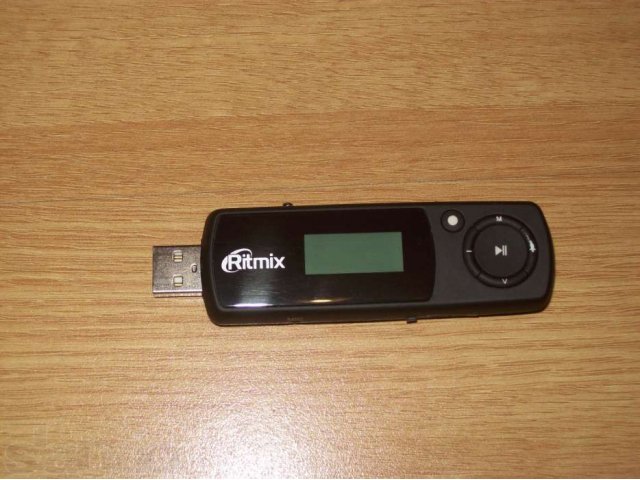 Продаю MP3 плеер Ritmix RF 3310. В отличном состоянии. в городе Чебоксары, фото 1, MP3 плееры