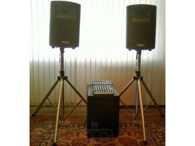 Киловатный звуковой комплект активных колонок в городе Омск, фото 1, Акустические системы