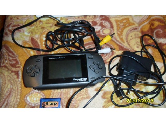 Обменяю или продам бу игровую приставку Sega Mega Drive Portable slim в городе Москва, фото 1, Игровые приставки
