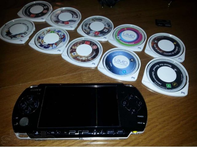 Продам PSP 3008+ 10 игр (орегинальных)+TVкабель+2 чехла+память 8ГБ в городе Королёв, фото 6, Игровые приставки