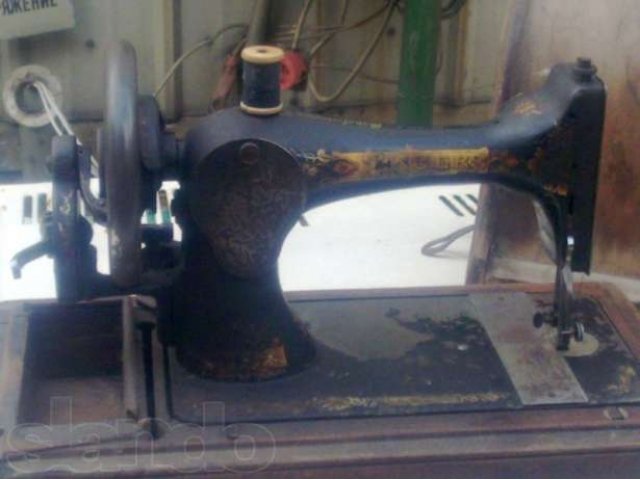 Продам швейную машинку singer T 164897 traid mark в городе Щербинка, фото 3, Швейные машины
