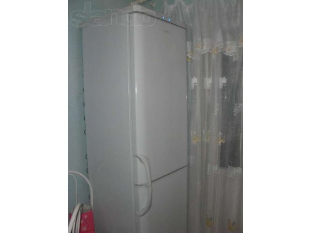 Продам отличный холодильник в городе Усть-Илимск, фото 1, стоимость: 15 000 руб.
