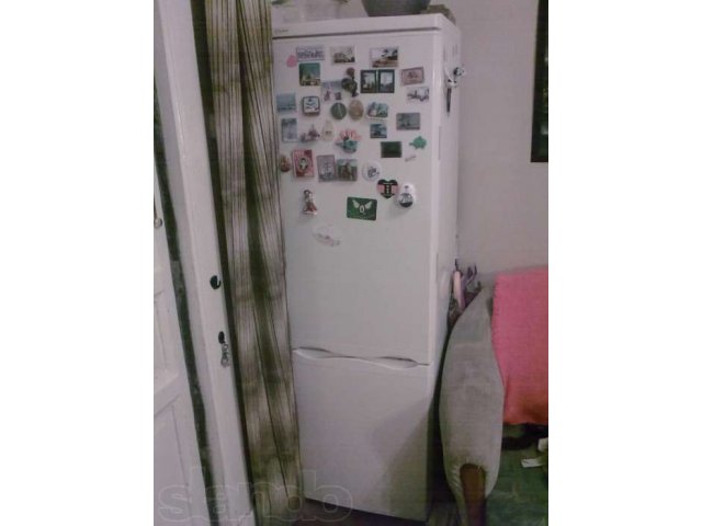 Продаю холодильник в городе Санкт-Петербург, фото 1, Холодильники и морозильные камеры