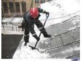 Уборка снега с крыши! в городе Магнитогорск, фото 1, Челябинская область