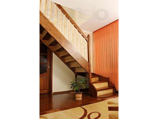 Деревянные лестницы из благородных пород дерева в городе Барнаул, фото 2, стоимость: 0 руб.