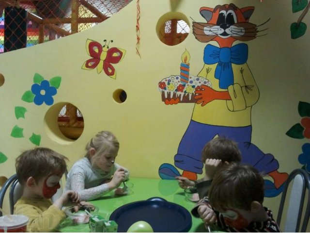Праздники детям и взрослым в кафе Радуга Вкуса в городе Ульяновск, фото 3, стоимость: 0 руб.