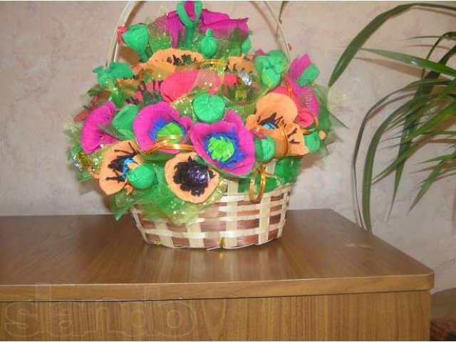 Букеты из конфет-в каждом цветке конфетка! в городе Нижневартовск, фото 2, Ханты-Мансийский автономный округ