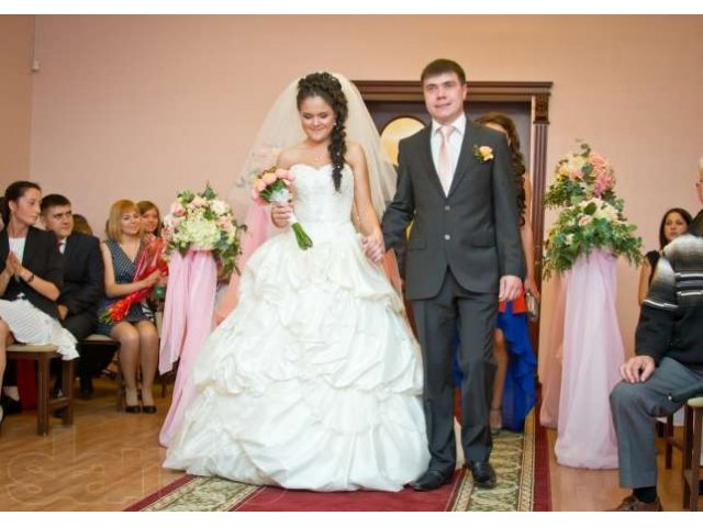 Свадебное платье напрокат или продажа в городе Казань, фото 3, Прокат свадебных товаров