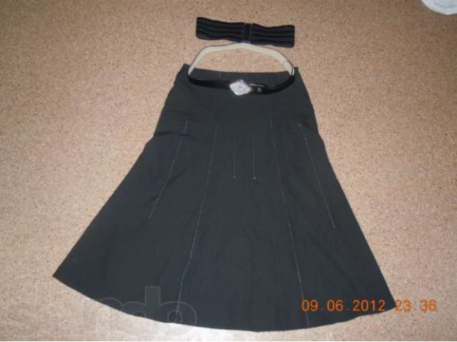 Продаю чёрную юбку+атласная блуза!Новогодний подарок! в городе Иркутск, фото 1, стоимость: 350 руб.