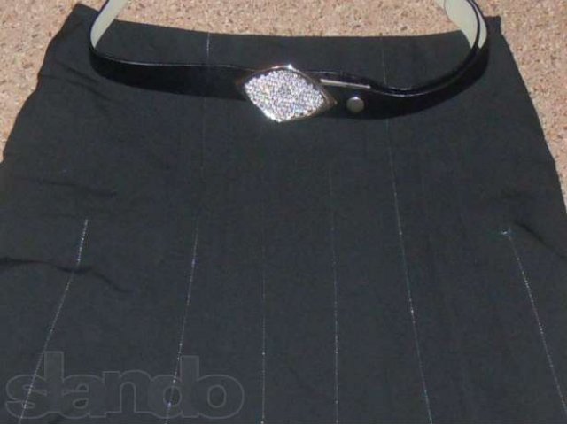Продаю чёрную юбку+атласная блуза!Новогодний подарок! в городе Иркутск, фото 2, Женская одежда
