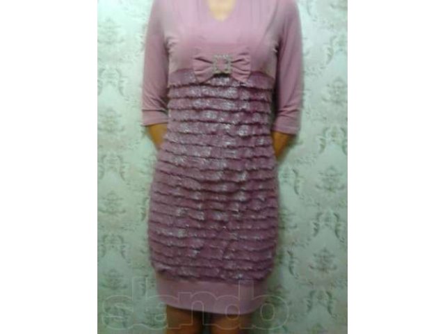 Спешите! Оригинальное платье 44 р-р , не Китай!!! в городе Хабаровск, фото 1, стоимость: 1 000 руб.