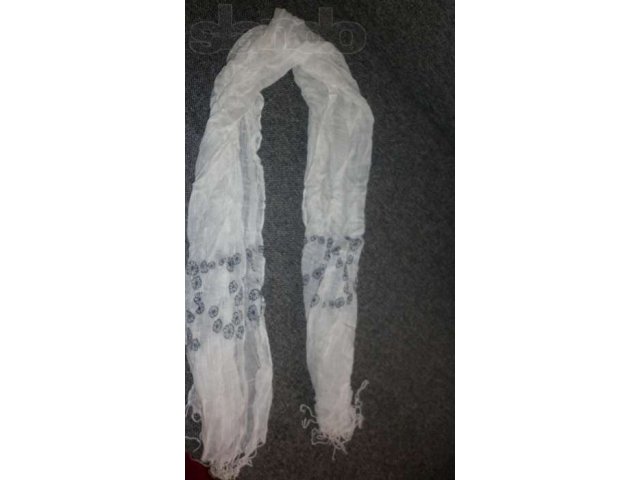 шарф ив роше в городе Красноярск, фото 1, стоимость: 100 руб.