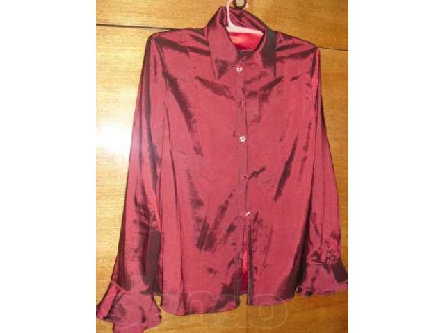 Продаю блузку женскую из атласа в городе Нижний Новгород, фото 1, стоимость: 300 руб.