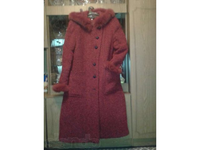 Продам зимнее пальто в городе Барнаул, фото 1, стоимость: 2 000 руб.
