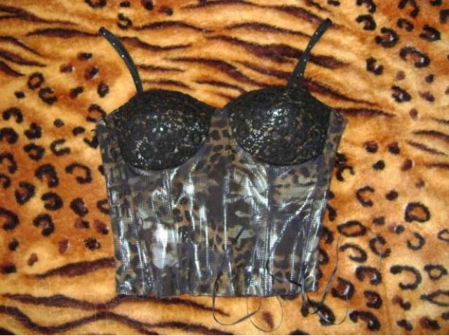 Корсет в городе Усть-Кут, фото 1, стоимость: 2 000 руб.