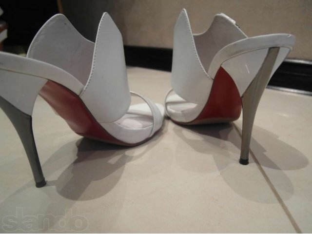 Новые туфли в городе Екатеринбург, фото 3, стоимость: 1 800 руб.