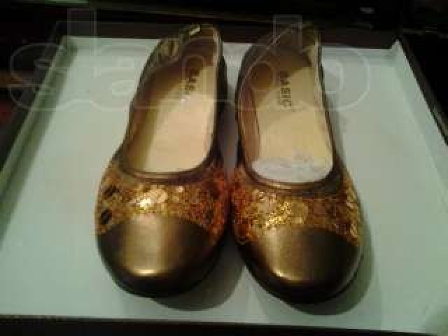 Продаю новую женскую обувь: сапоги и туфли оптом марки TORRINI по за в городе Саранск, фото 1, стоимость: 1 000 руб.