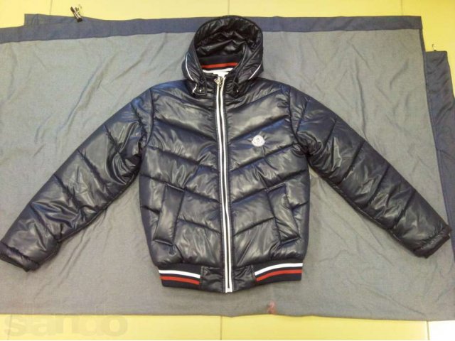 Куртка в городе Семилуки, фото 1, стоимость: 3 650 руб.
