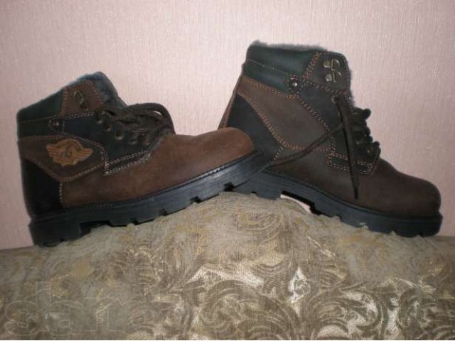 Продам подростковые зимние ботинки в городе Северск, фото 1, стоимость: 1 500 руб.