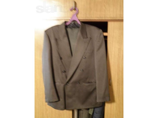 Продаю мужской костюм в городе Йошкар-Ола, фото 1, стоимость: 300 руб.