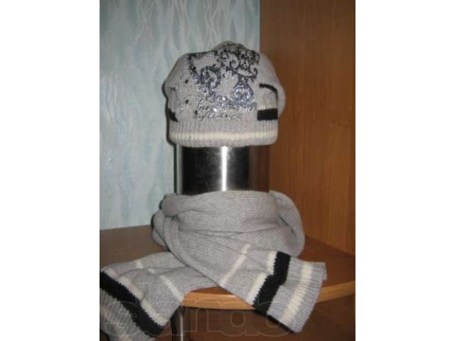 Комплект шапка с шарфом в городе Абакан, фото 1, стоимость: 650 руб.