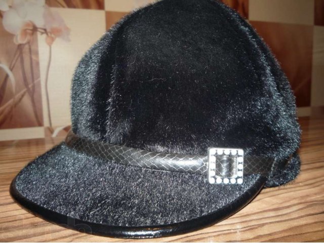 Продаётся женская шапка в городе Саратов, фото 2, стоимость: 1 300 руб.
