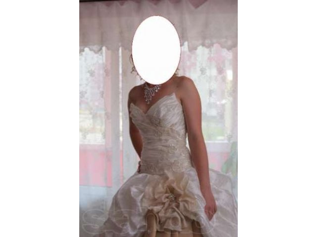 Свадебное платье в городе Белгород, фото 1, стоимость: 12 000 руб.
