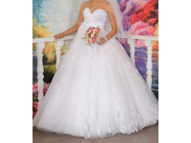 Свадебное платье в городе Чебоксары, фото 3, стоимость: 21 000 руб.