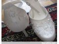 Продам свадебные туфли р-р 37, со стразами и вышивкой, очень красивые в городе Челябинск, фото 1, Челябинская область