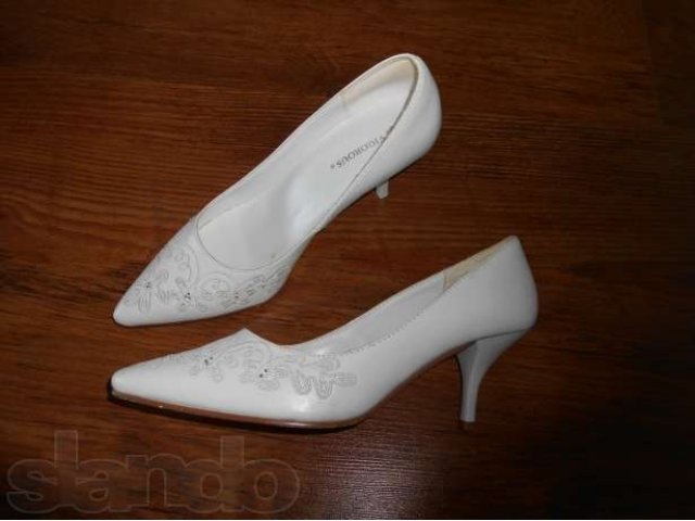 Продаю свадебные туфли в городе Саратов, фото 2, стоимость: 400 руб.