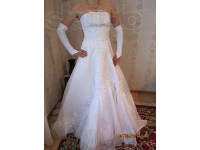 Свадебное платье, оригинальное, очень красивое. в городе Псков, фото 2, стоимость: 8 000 руб.