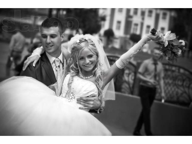 Продам свадебное платье! в городе Калининград, фото 2, Свадебные аксессуары
